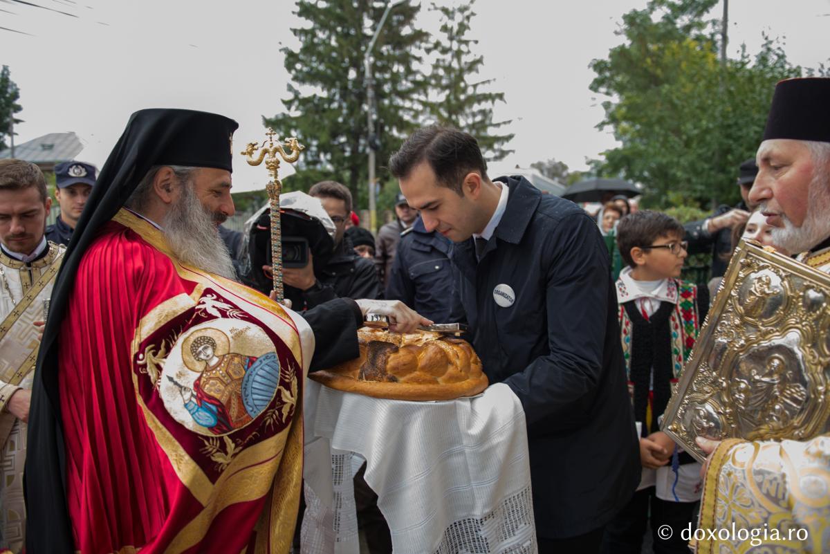 Slujba de Resfintire 11.10.2015