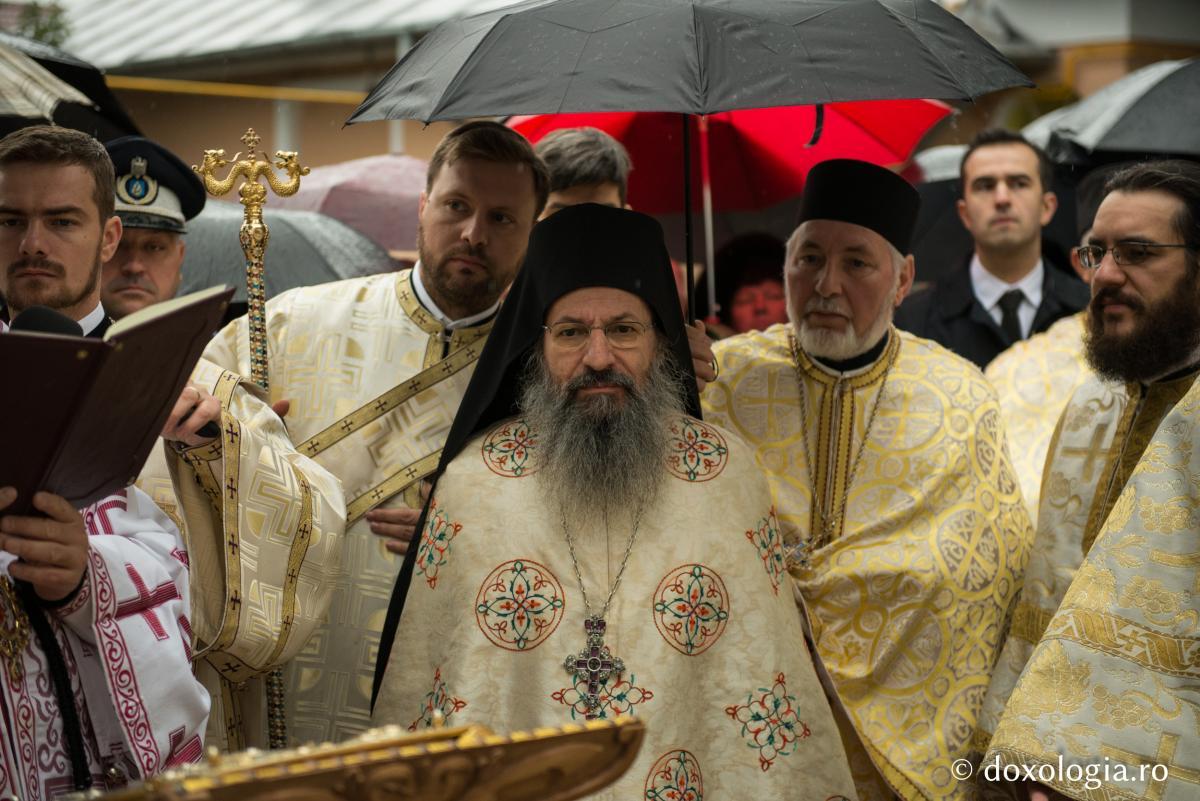 Slujba de Resfintire 11.10.2015