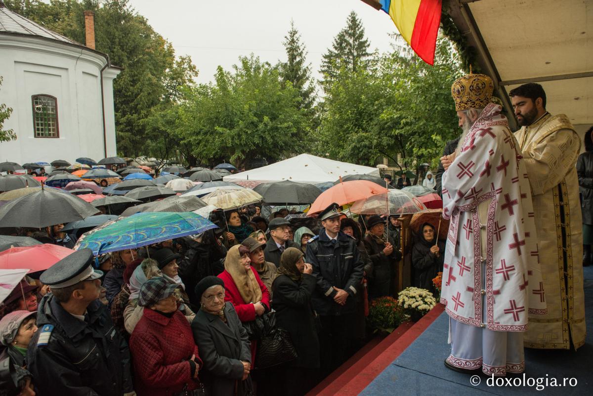 Slujba de Resfintire 11.10.2015